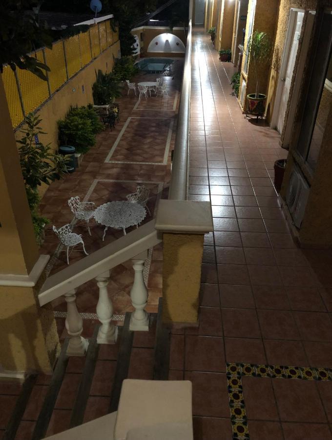 Ejecutivas Hotel 4*